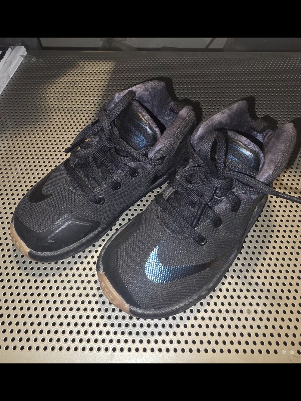 Nike Kids' Black Athletic Sneakers with Blue Swoosh Size 9c